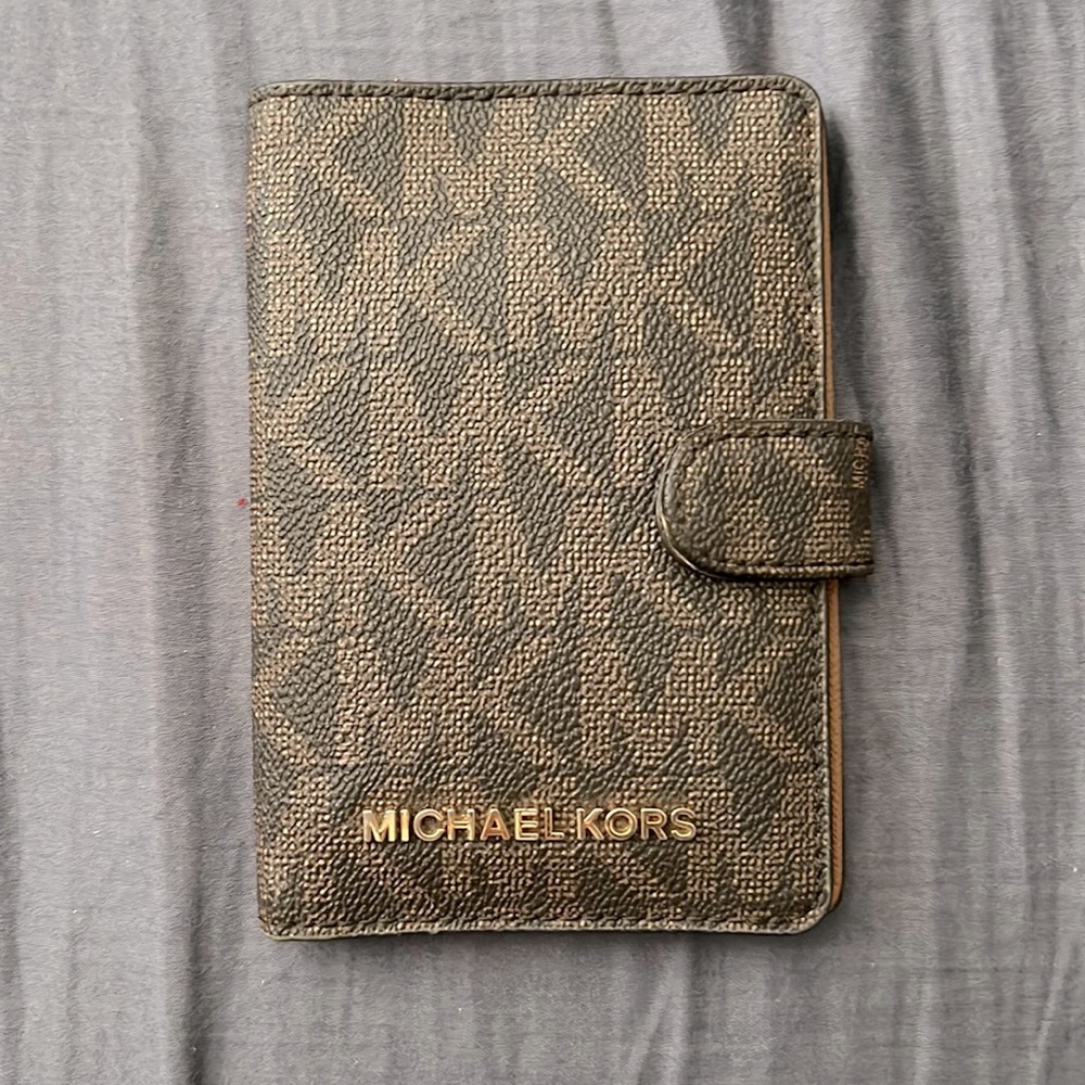 Michael Kors Passport Wallet